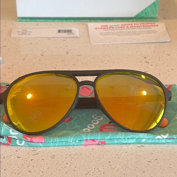 Goodr Operation Blackout Aviator Sunglasses with Yellow Lenses - Picture 4 of 7